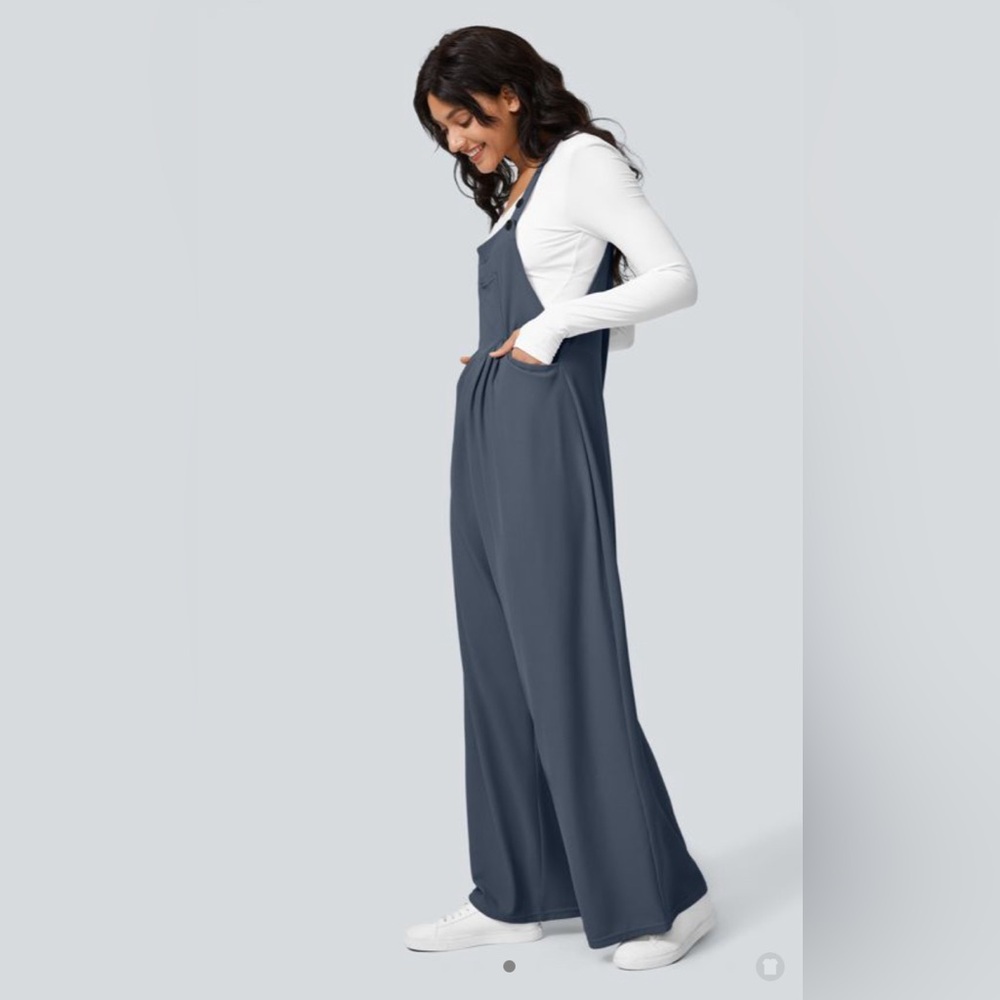 Halara Adjustable Strap Button Multiple Pockets W… - image 2